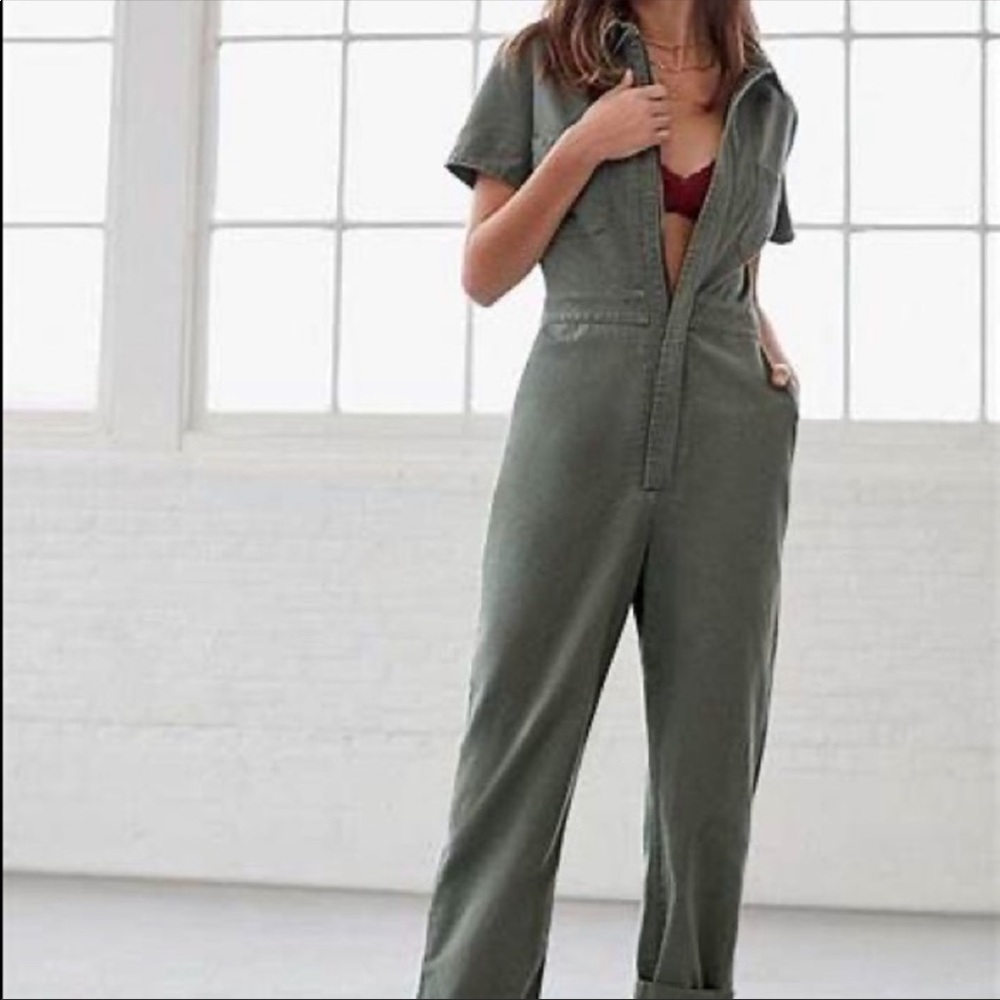 Green Urban Outfitters UO Soft Canvas flightsuit jumpsuit coverall size small